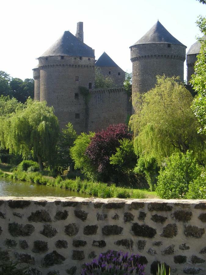 Chambres D'Hotes La Belle Taille Lassay-les-Chateaux Buitenkant foto